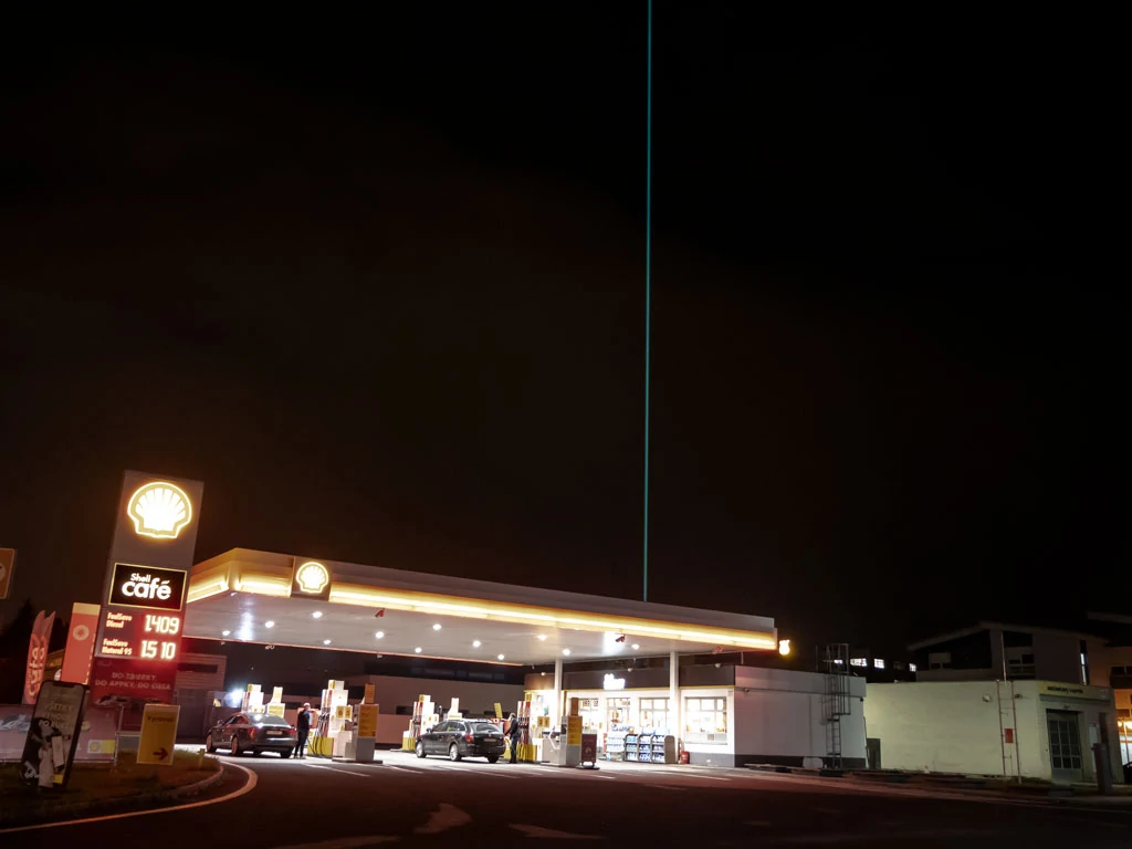 スロバキア　SLOVAKIA　Laser KVANT Architect Sky laser スカイレーザー　サーチライト