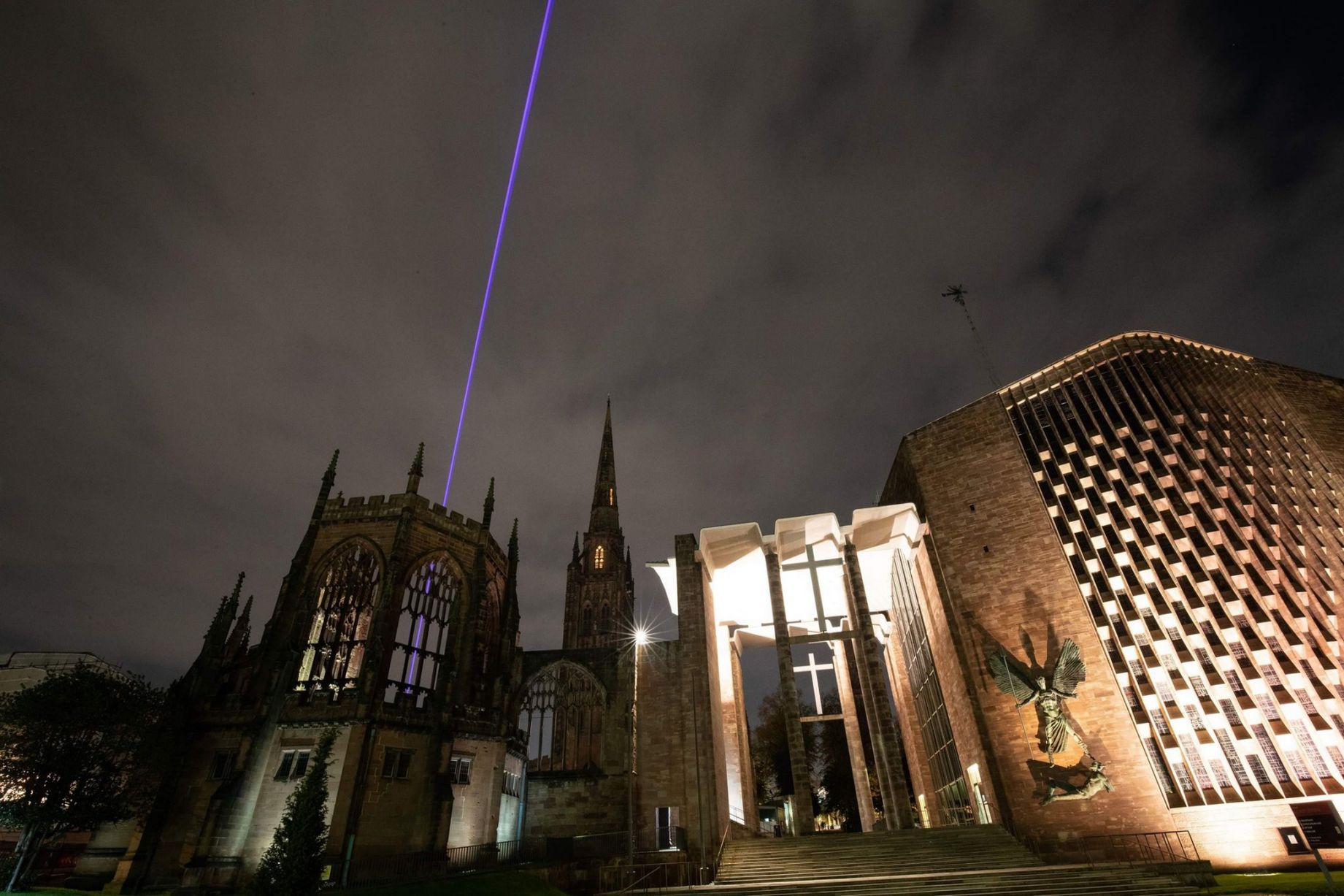 イギリス　イベント　協会　Laser