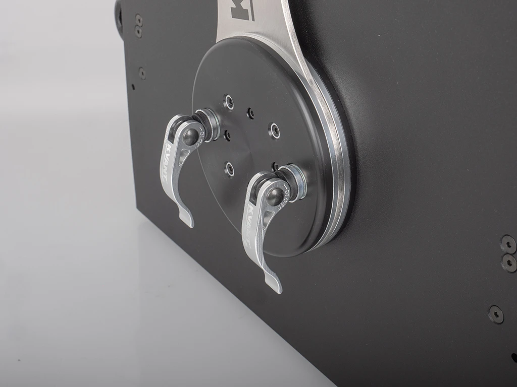 KVANT K35RGBS_Beambrush　35Wフルカラーレーザー　レーザーのビームを太くできる。