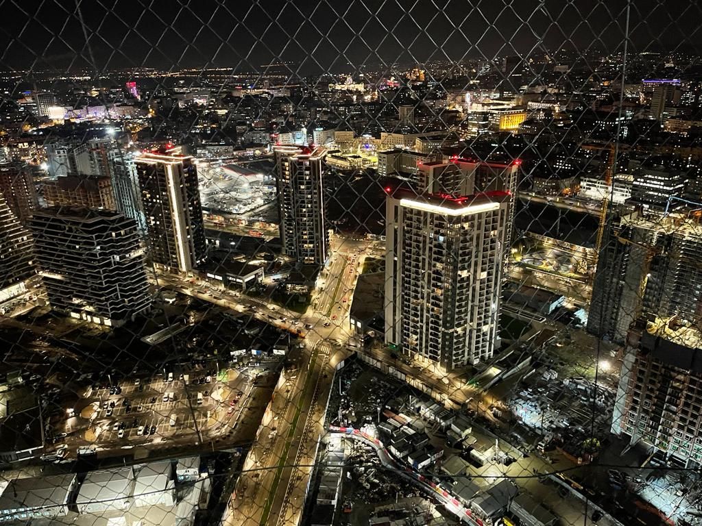 Happy New Year 2022、KVANT,laser Serbia　Belgrade Tower